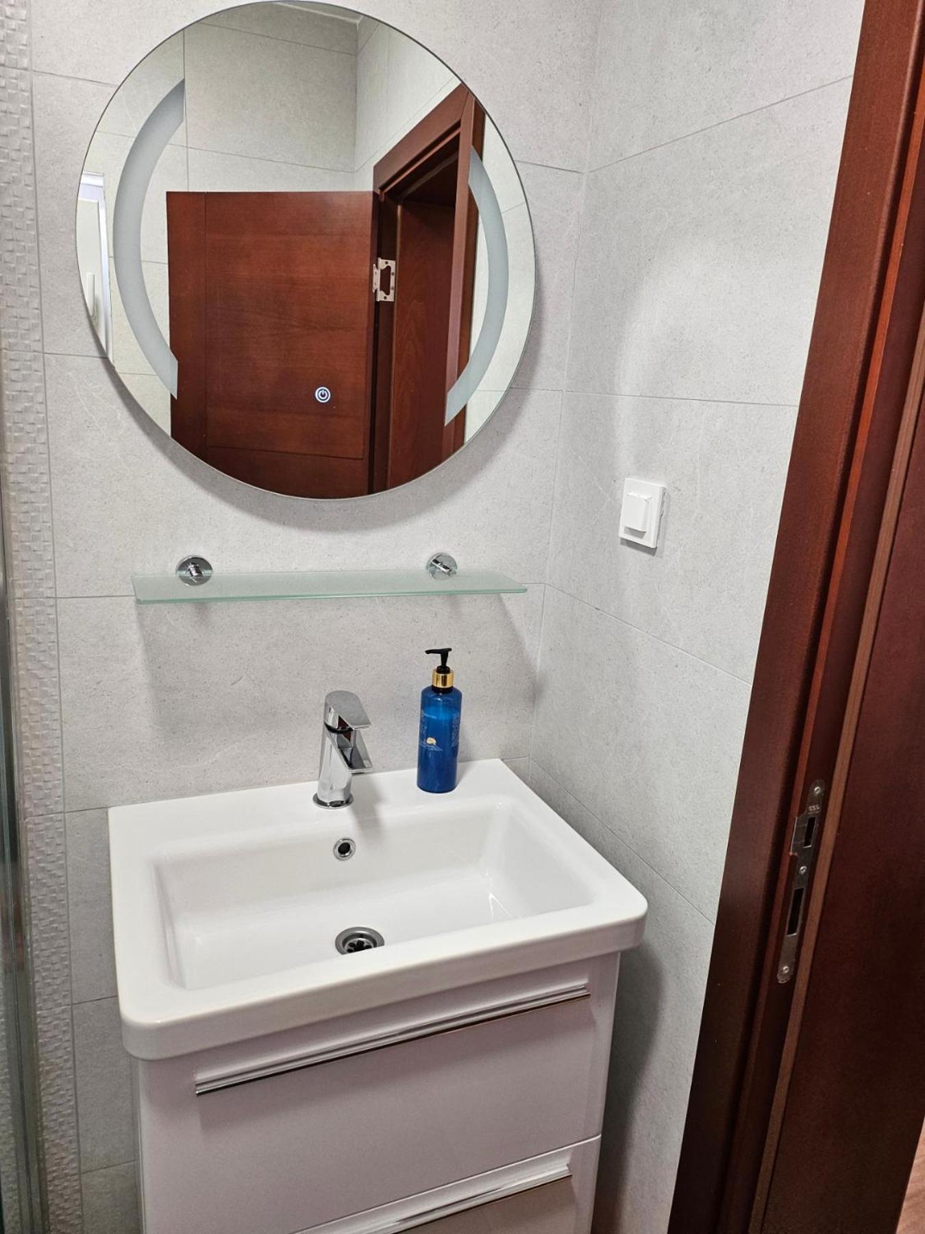 Grejm Family Apartments Petrovac Pokoj fotografie