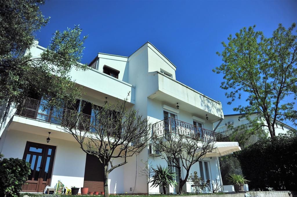 Grejm Family Apartments Petrovac Exteriér fotografie